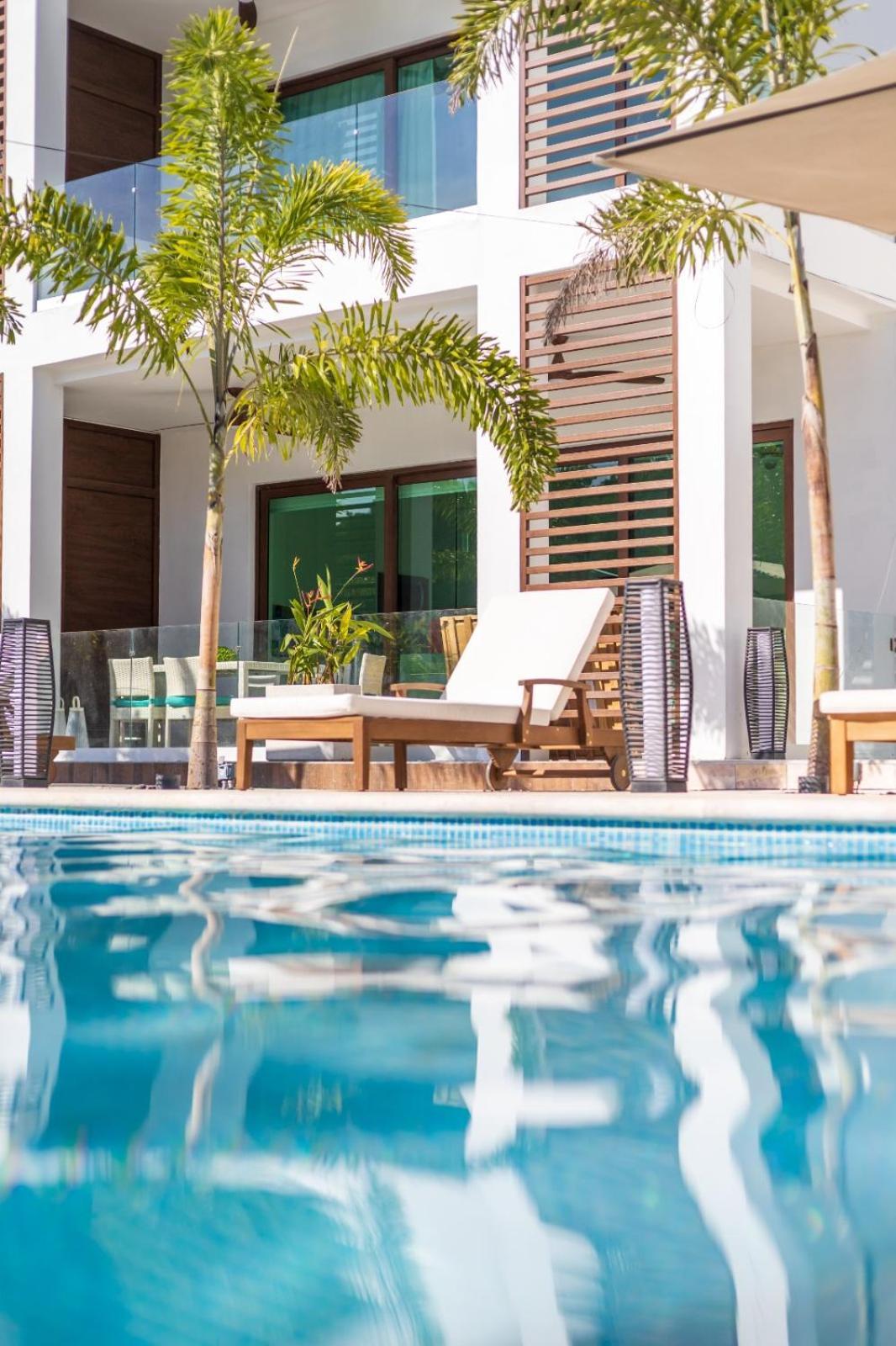 Acqua Di Mare Resort West Bay Kültér fotó