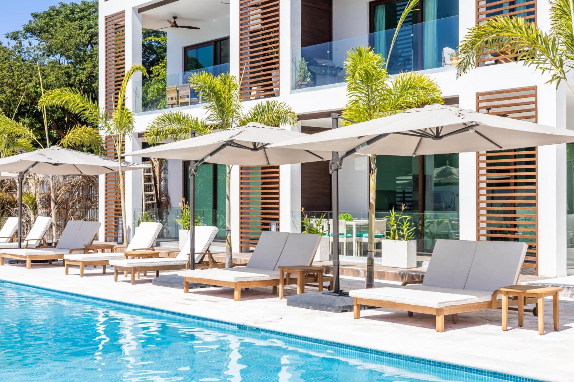 Acqua Di Mare Resort West Bay Kültér fotó
