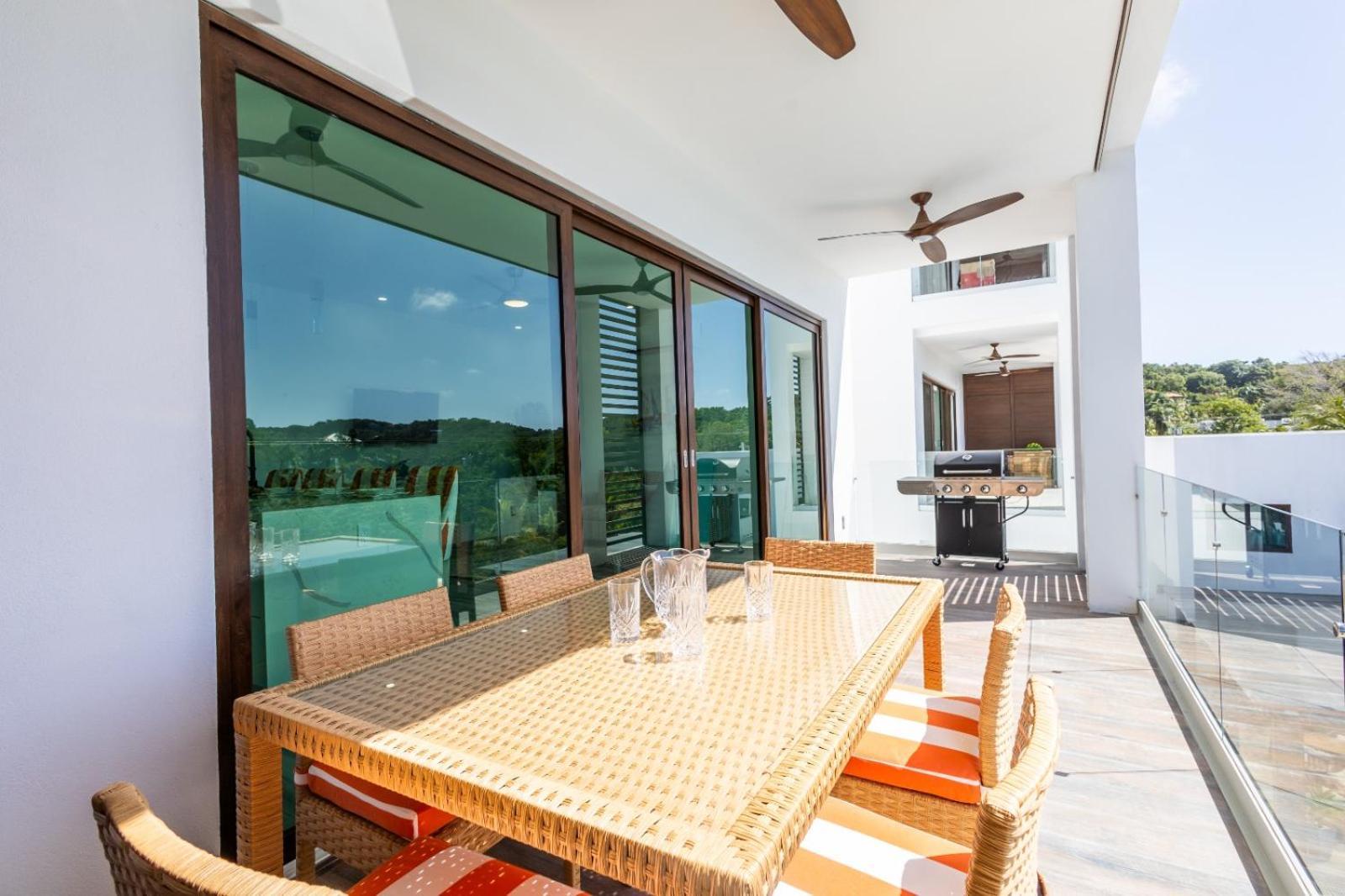 Acqua Di Mare Resort West Bay Kültér fotó
