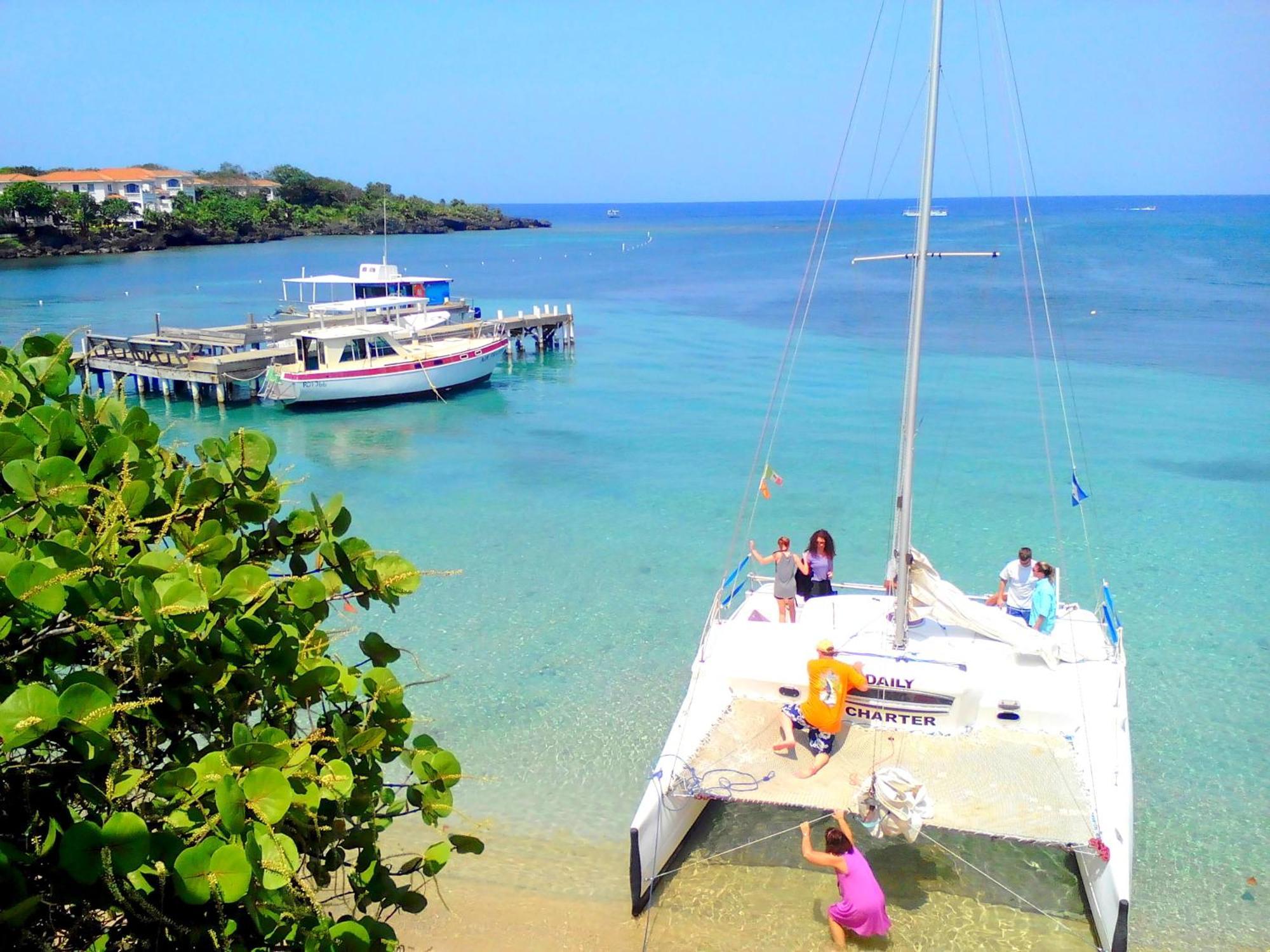 Acqua Di Mare Resort West Bay Kültér fotó
